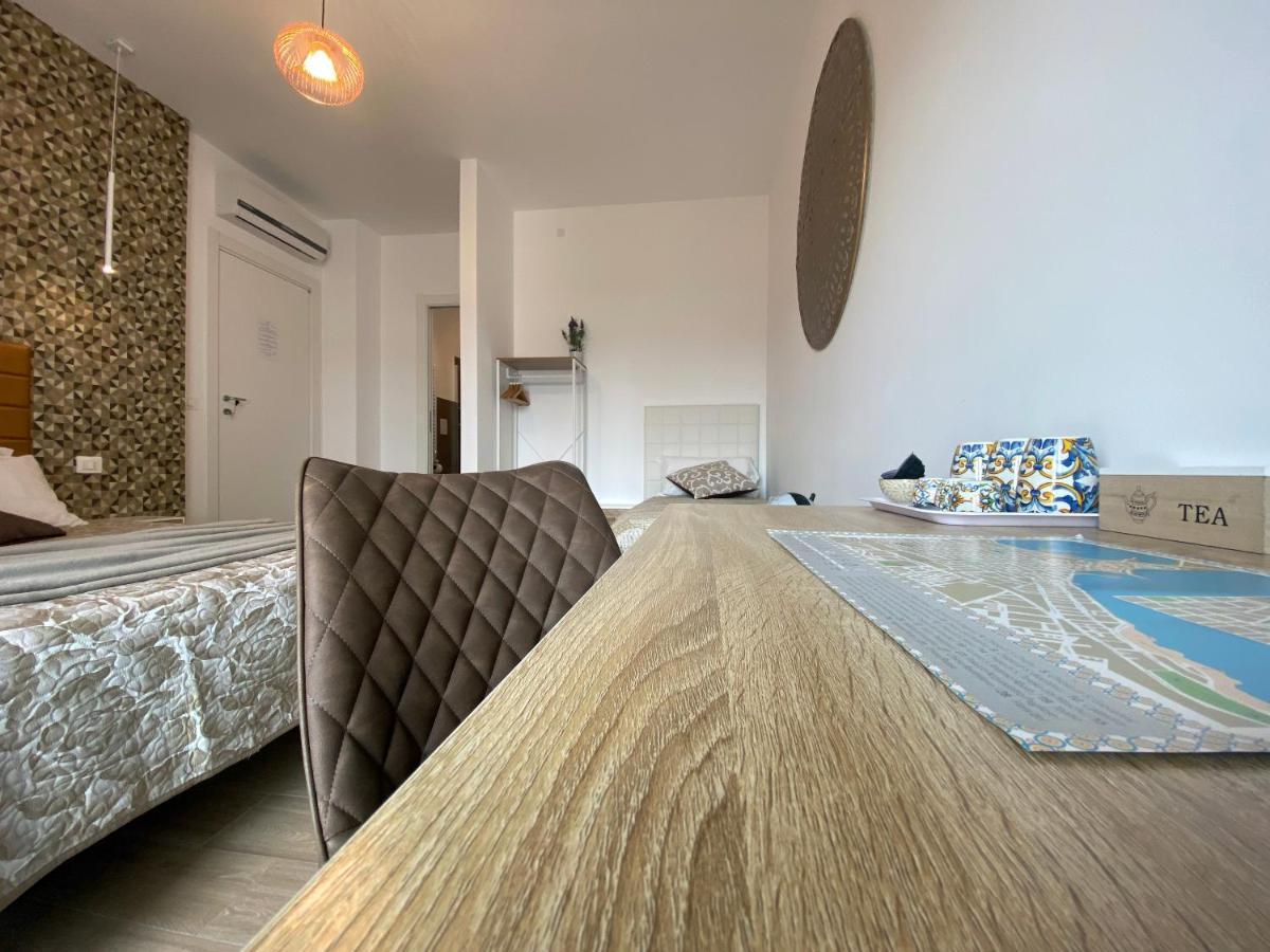 Bari Rooms Carulli Suite Exteriör bild